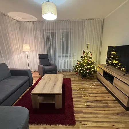Apartament Przy Kolejce Na Skrzyczne 100 Metrow Do Kolejki Mysliwska 98 Szczyrk Exterior photo