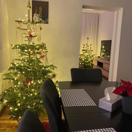 Apartament Przy Kolejce Na Skrzyczne 100 Metrow Do Kolejki Mysliwska 98 Szczyrk Exterior photo