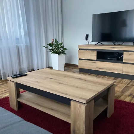 Apartament Przy Kolejce Na Skrzyczne 100 Metrow Do Kolejki Mysliwska 98 Szczyrk Exterior photo